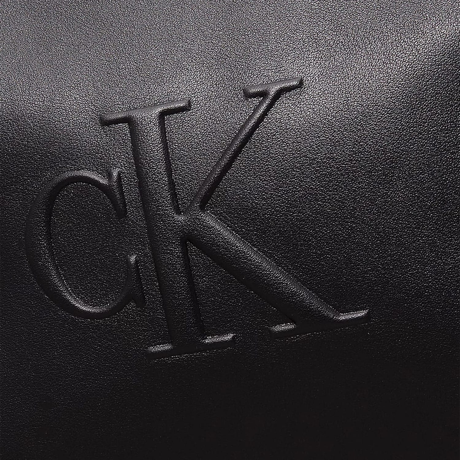 Γυναικείες Τσάντες Sculpted.Chain Μαύρο ECOleather Calvin Klein Γυναικείες Τσάντες Sculpted.Chain Μαύρο ECOleather Calvin Klein