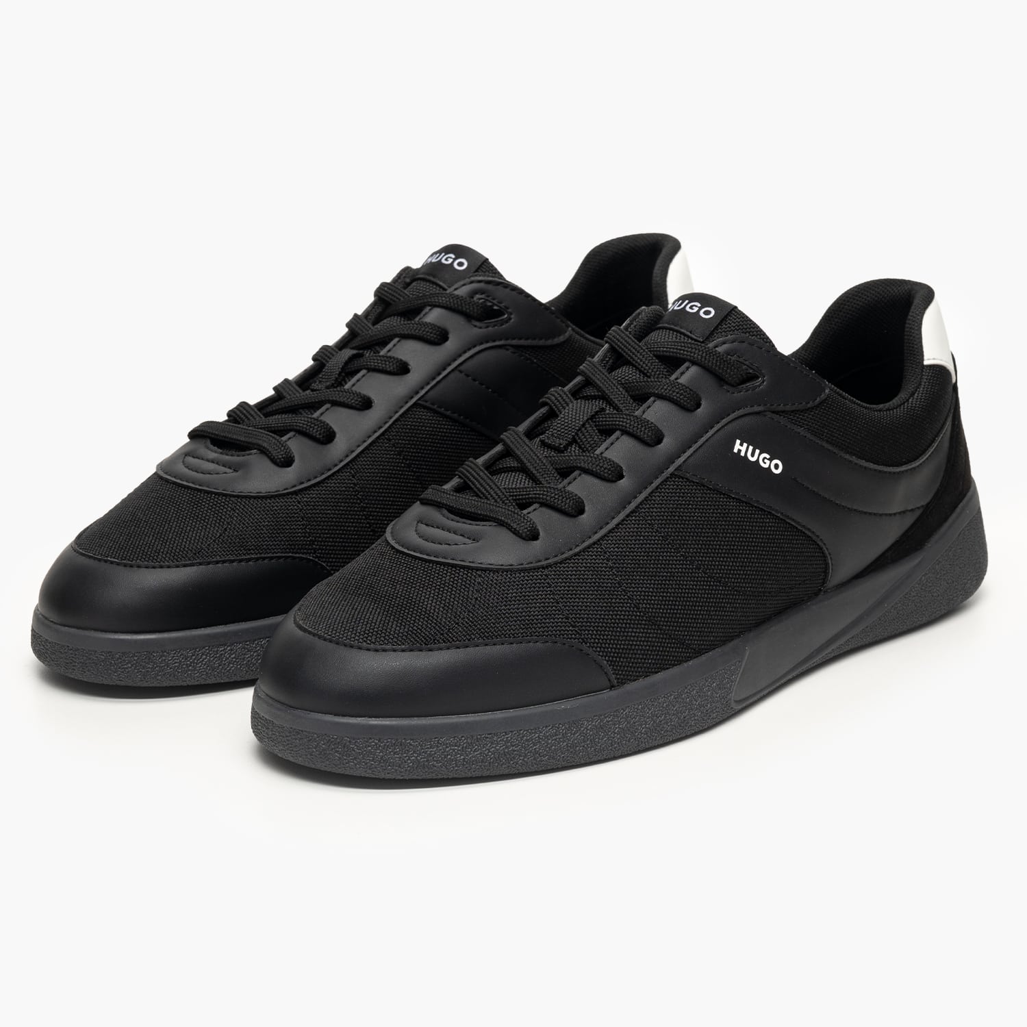 Hugo Riven.Tn-Black