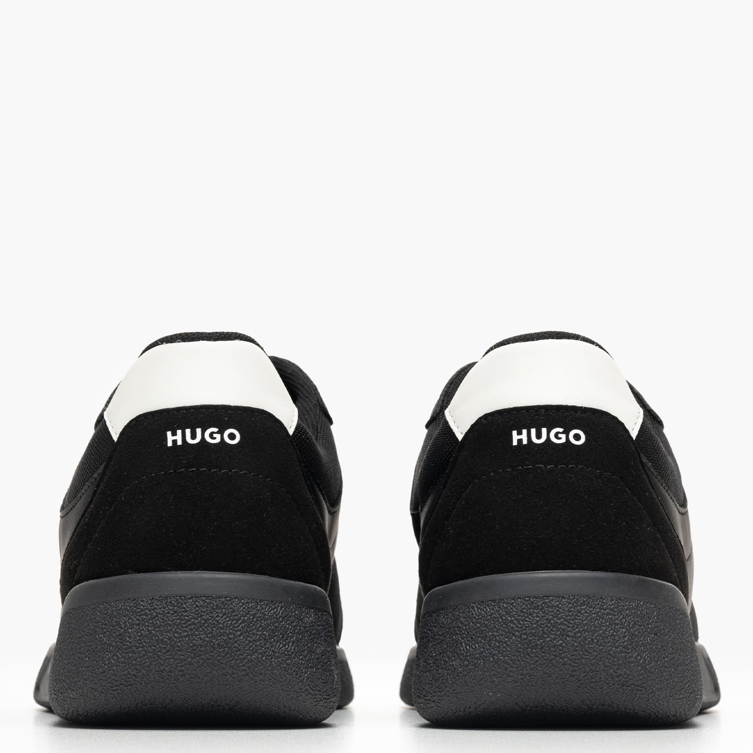 Hugo Riven.Tn-Black