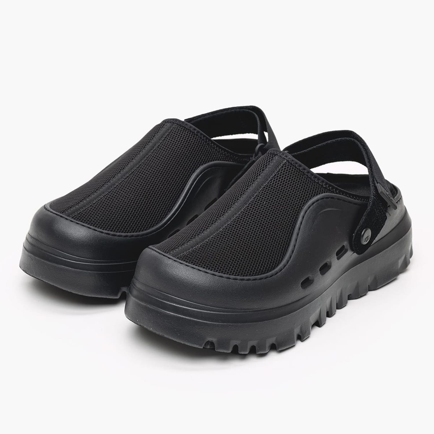 Men Flip Flops & Sandals 1166912 Black Rubber-Fabric UGG Flip Flops & Sandals UGG 1166912-Black