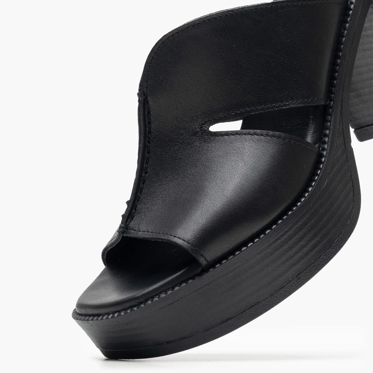 Women Mules 51304 Black Leather Mortoglou