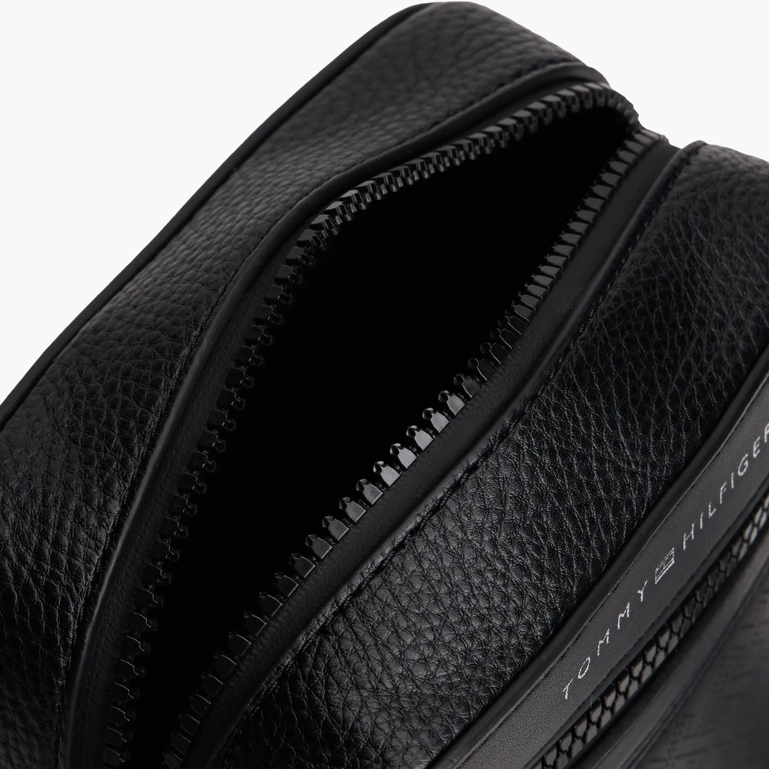 Tommy Hilfiger Mono.Reporter-Black