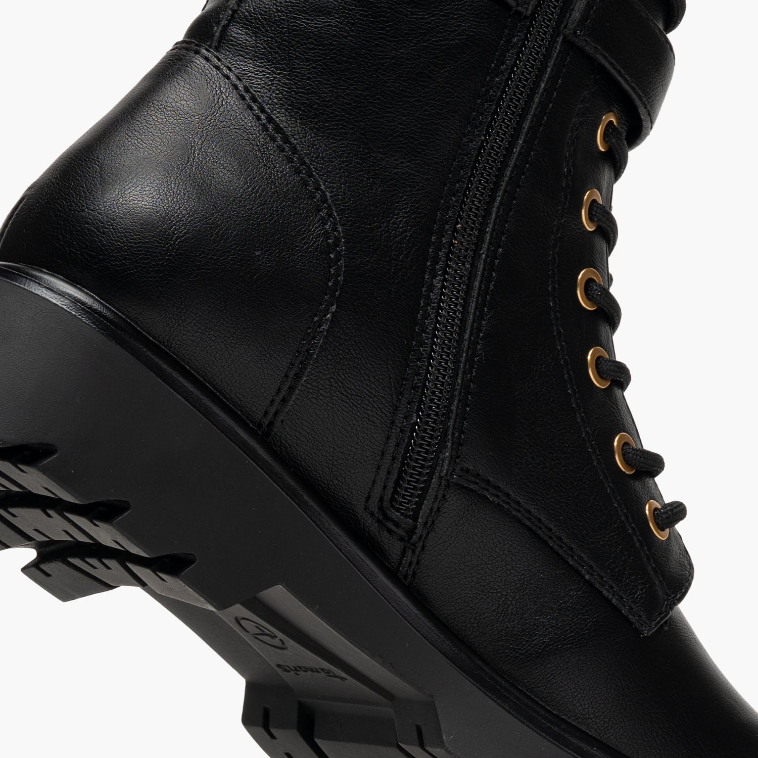 Tamaris 25228 Γυναικείο Μποτάκι Tamaris 25228-Black