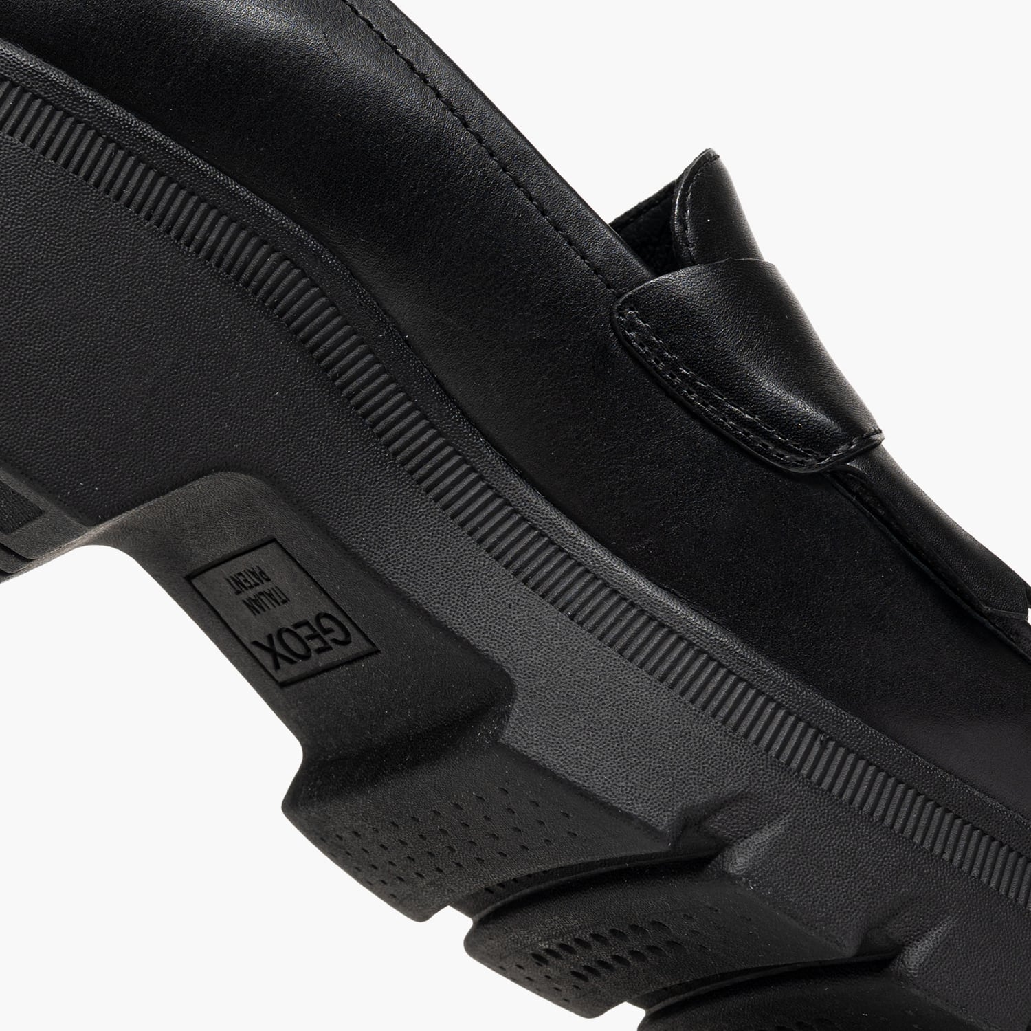 Geox Pluette Womens Moccasin Geox Pluette-Black