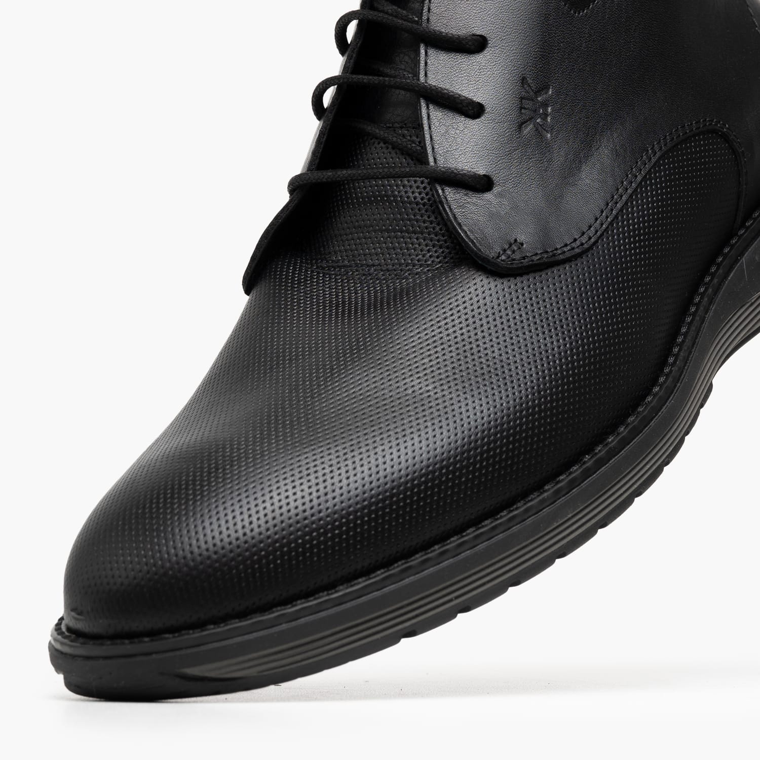 Kricket 1057B Men's Boot