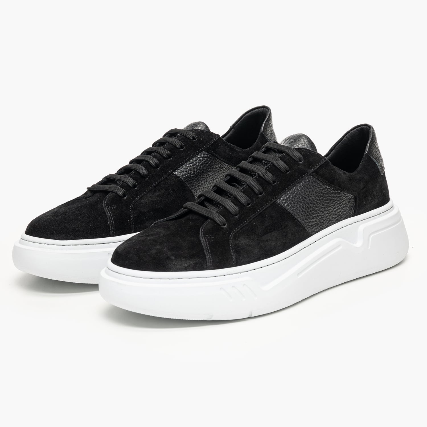 Kricket 4045-Black