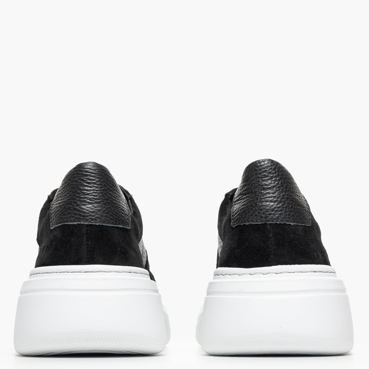 Kricket 4045-Black