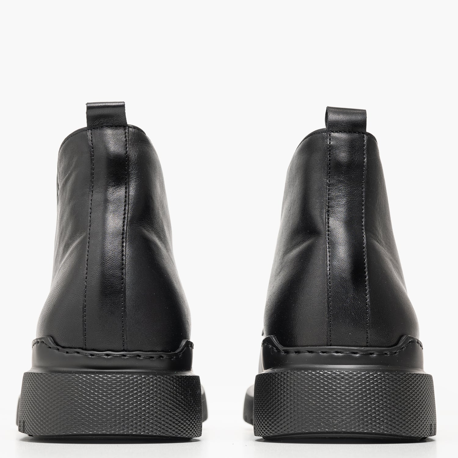 Kricket 8004-Black