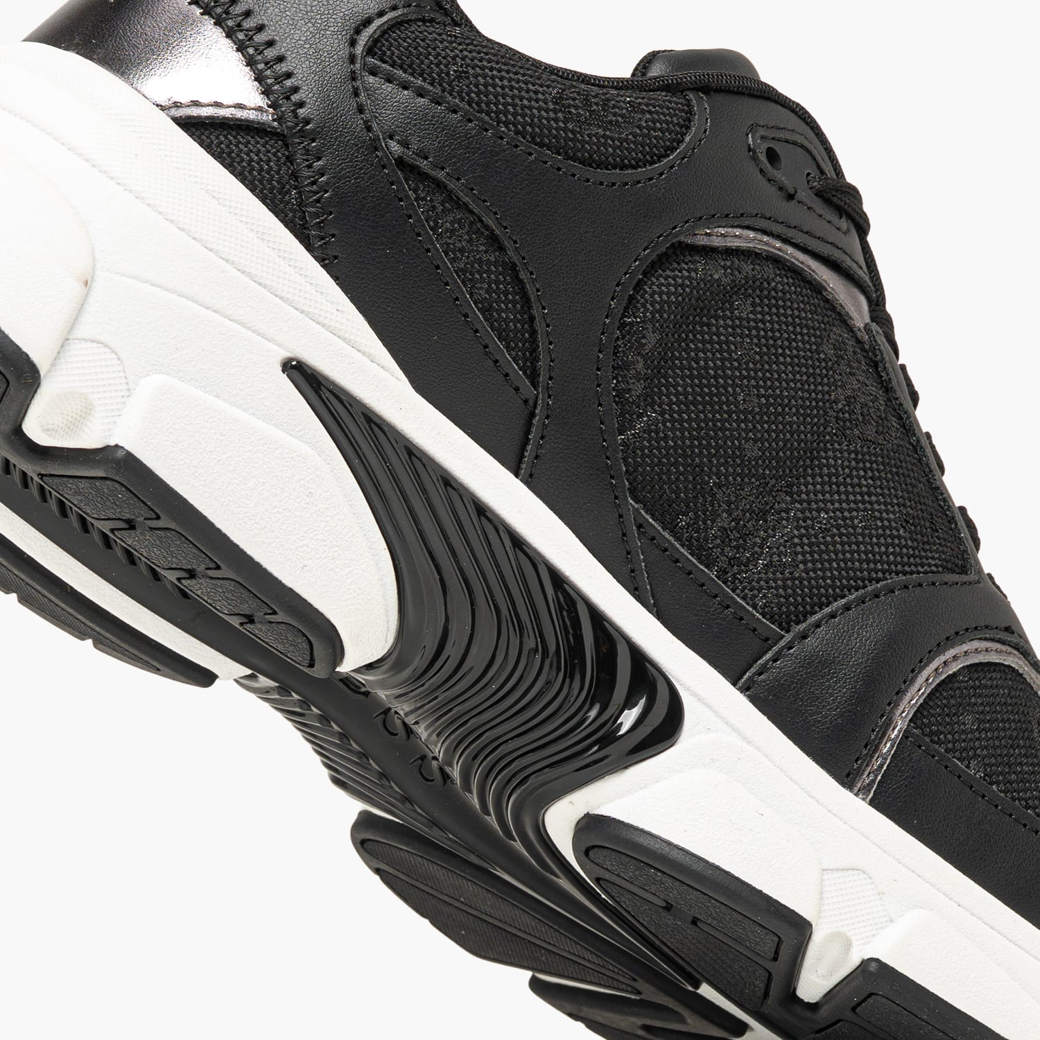 Guess Ibitha2 Γυναικείο Παπούτσι Casual