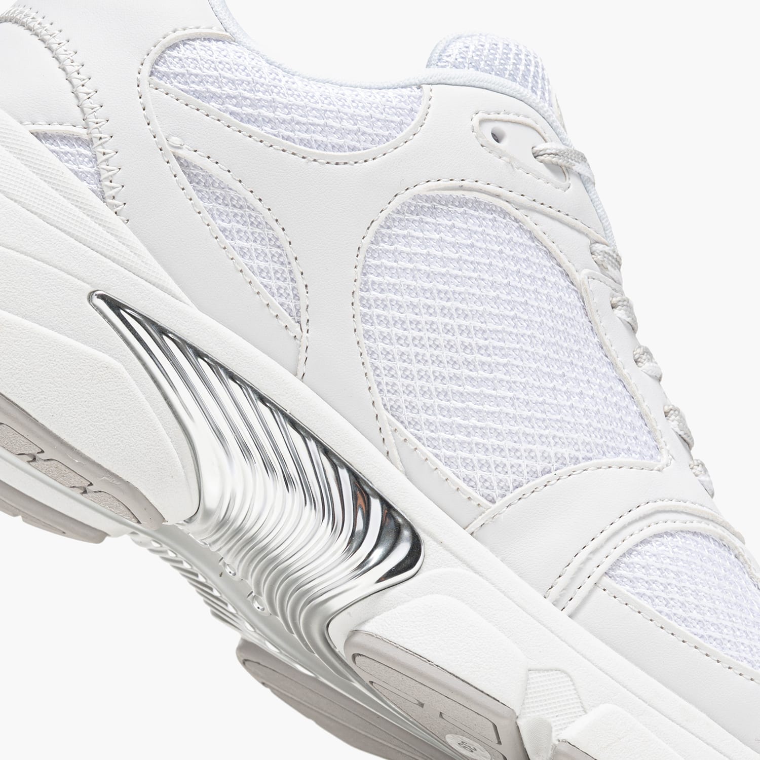 Guess Ibitha Γυναικείο Παπούτσι Casual Guess Ibitha-White