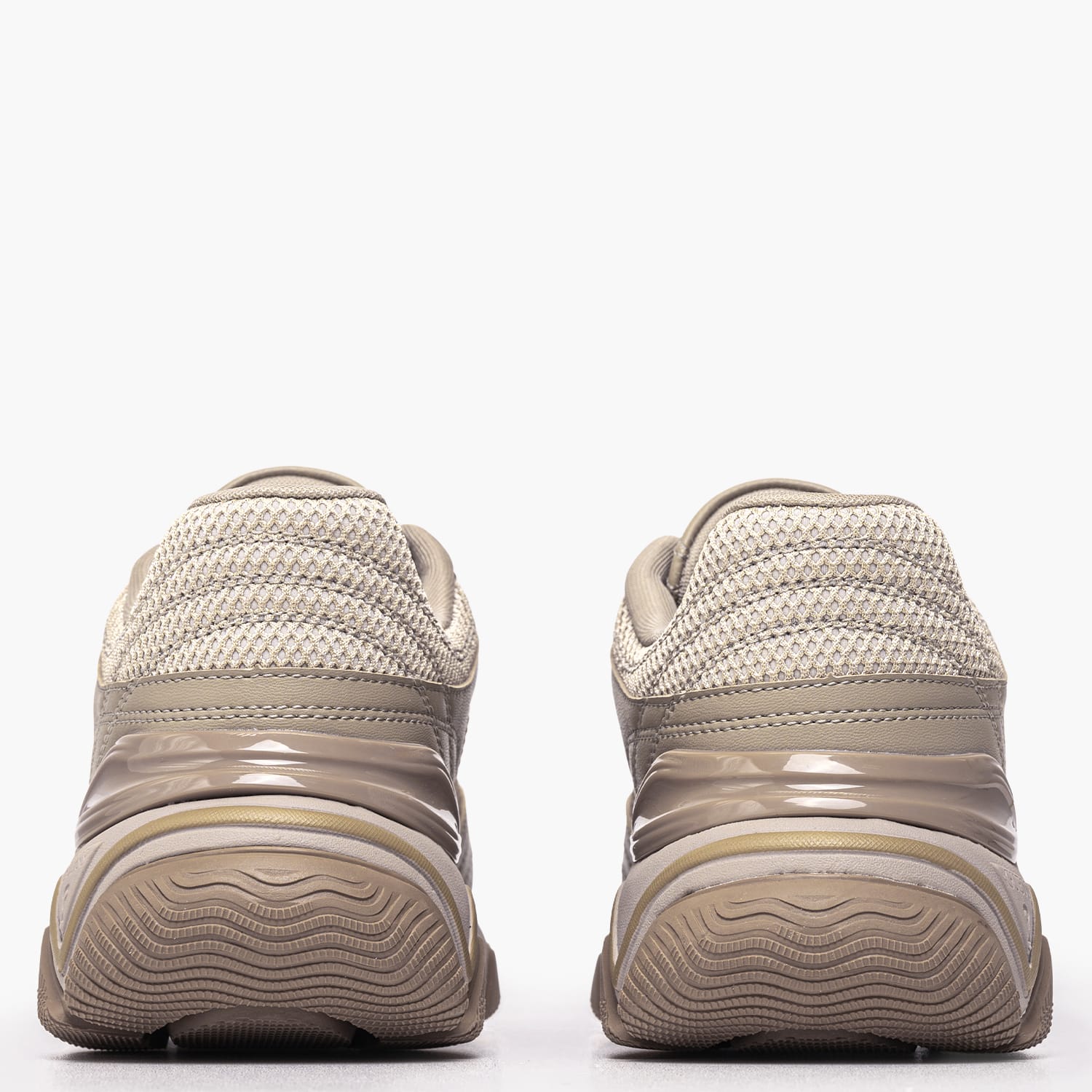 Guess Morriz Womens Casual Shoe Guess Morriz-Beige