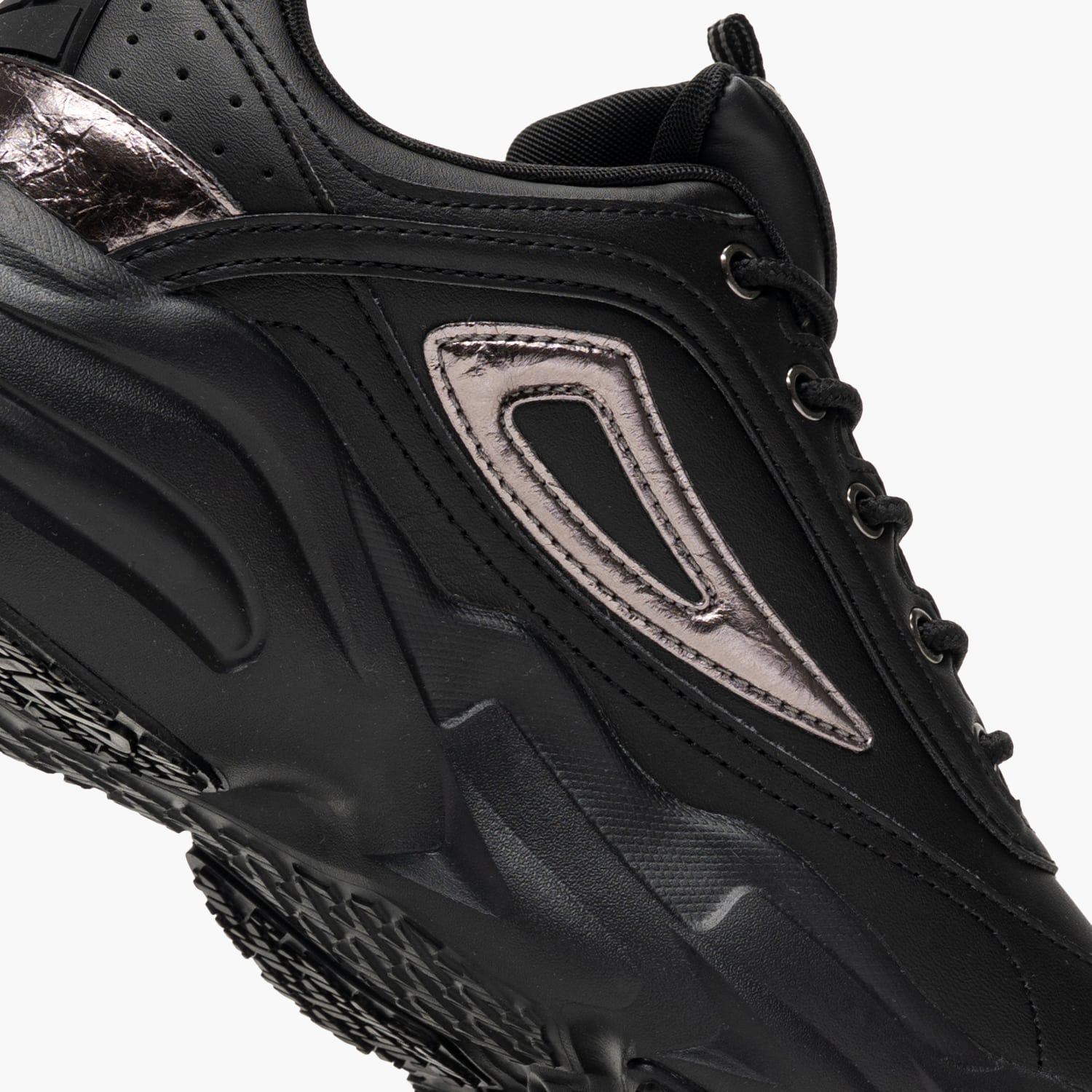 Fila Skye.Zp Womens Casual Shoe Fila Skye.Zp-Black