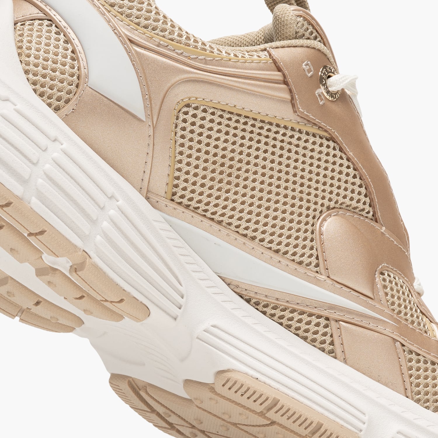 Steve Madden Power.1 Womens Casual Shoe Steve Madden Power.1-Gold