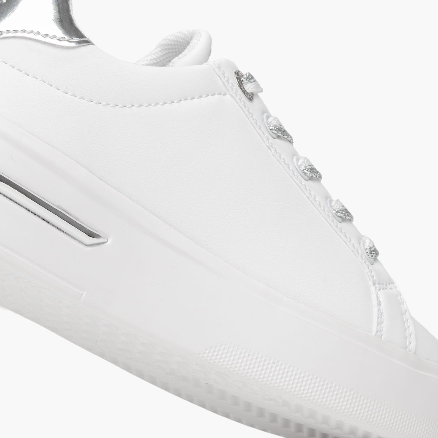 Replay University.Jr8-White