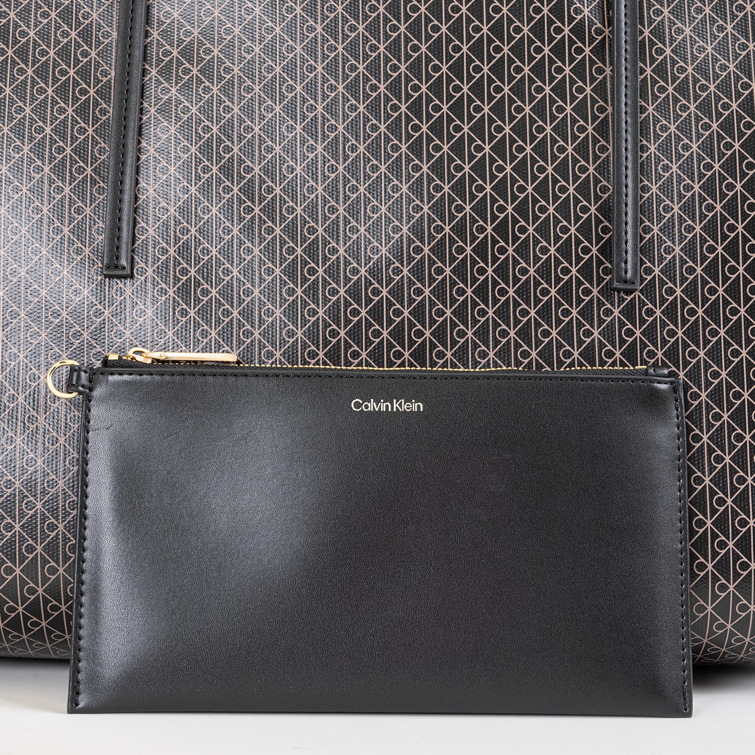 Calvin Klein Aop.Pouch Γυναικεία Τσάντα Calvin Klein Aop.Pouch-Black