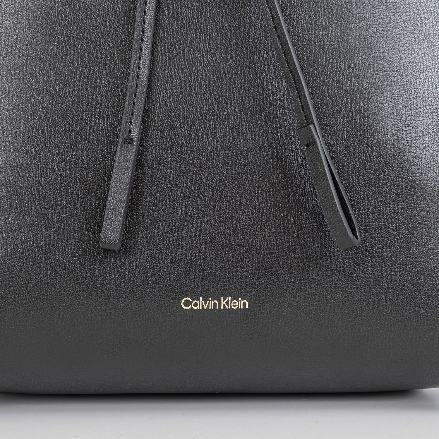 Calvin Klein Foil.Bpack Γυναικεία Τσάντα Calvin Klein Foil.Bpack-Black