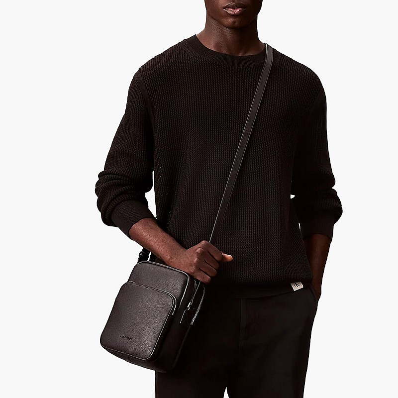 Calvin Klein Pebble.Micro Men Bags