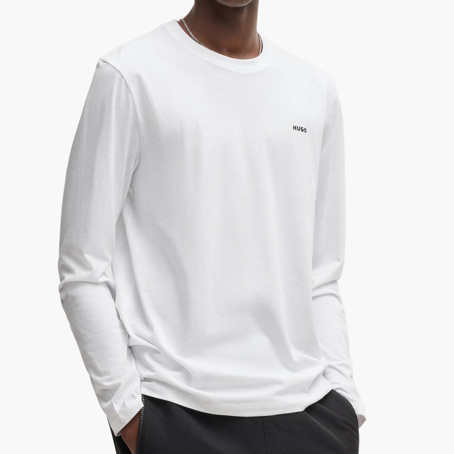 Hugo Derol222-White