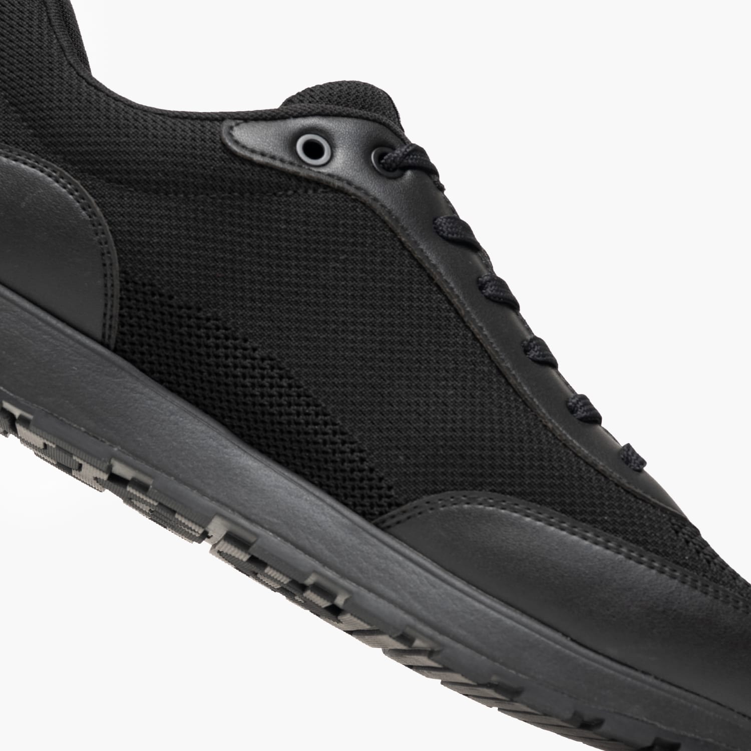 Hugo Icelin.Runn.Kn-Black