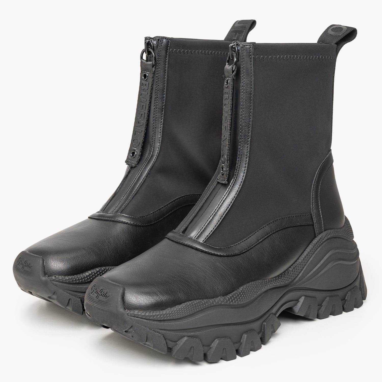 Buffalo Lola.Front-Black