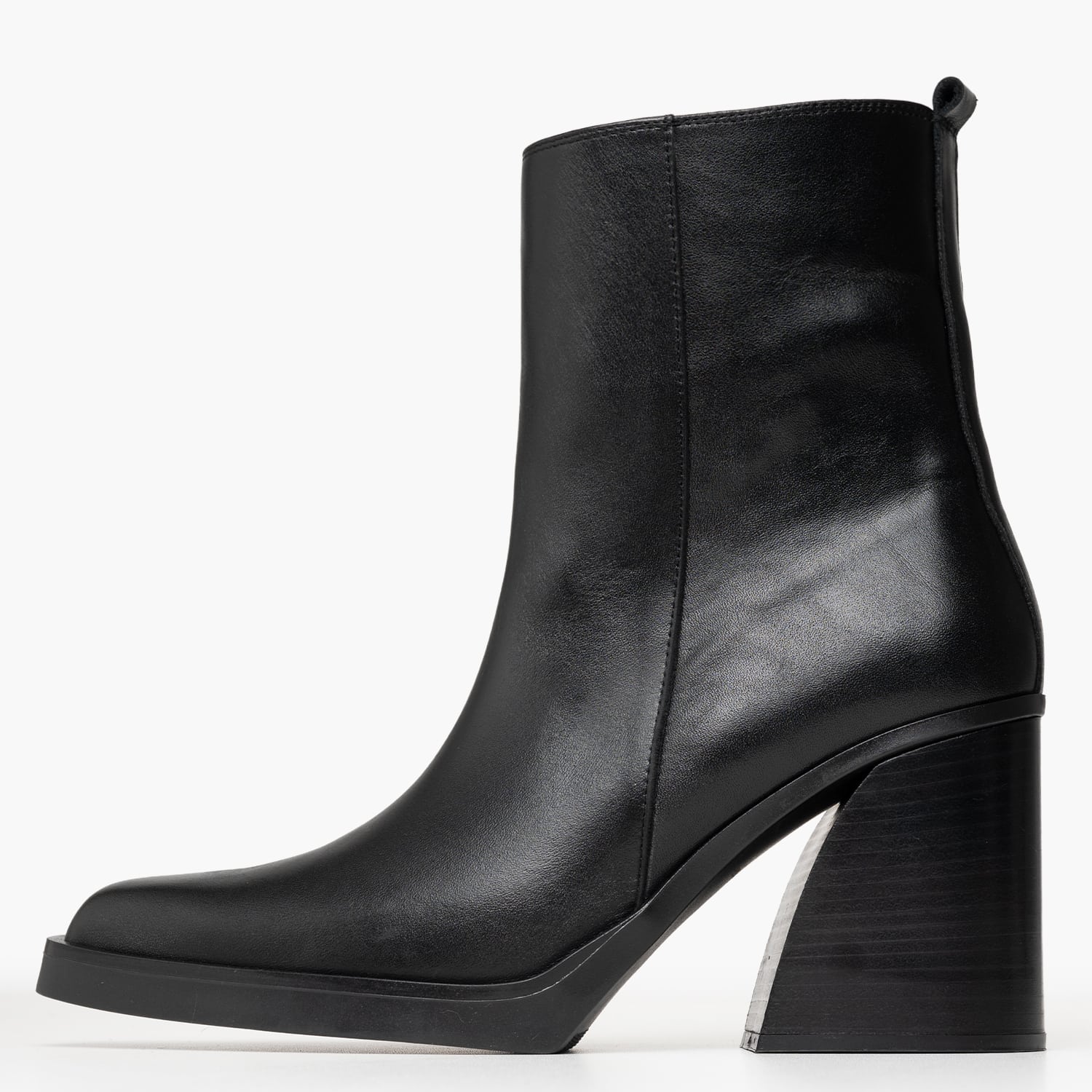 Mortoglou Aria-Black