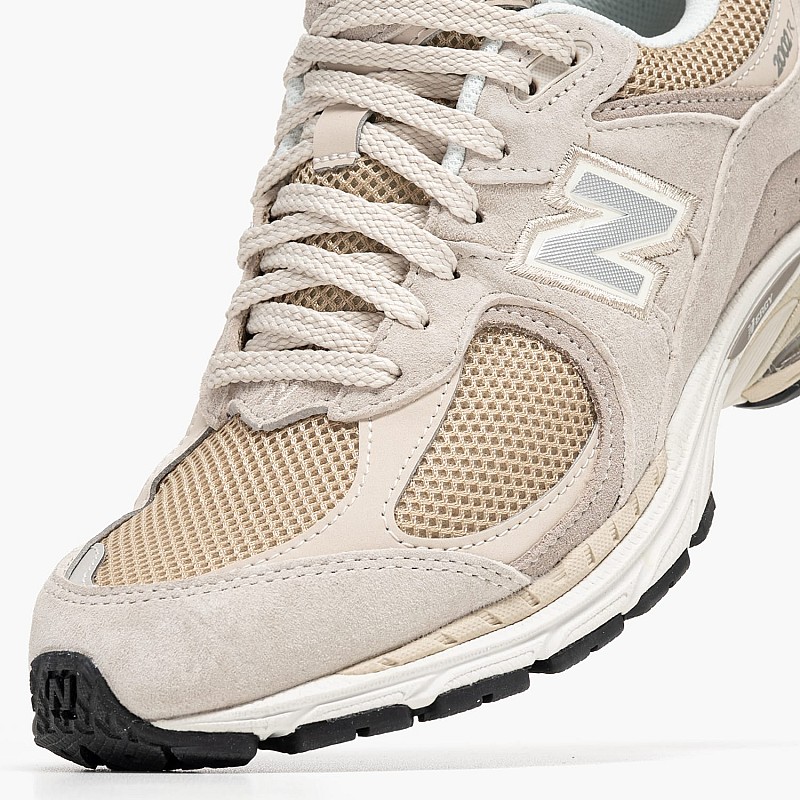 New Balance 2002.Rb