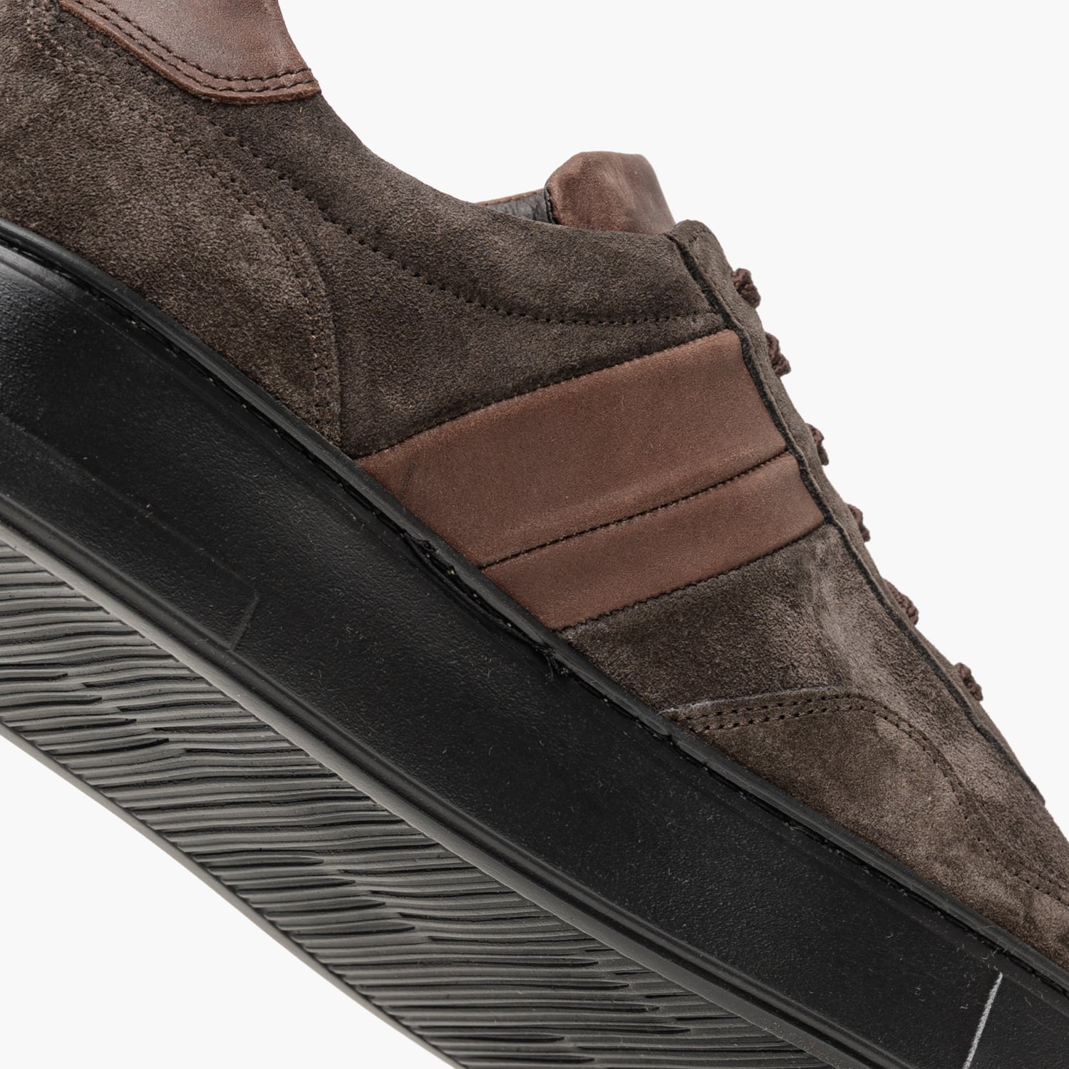 Mortoglou 72449-Brown