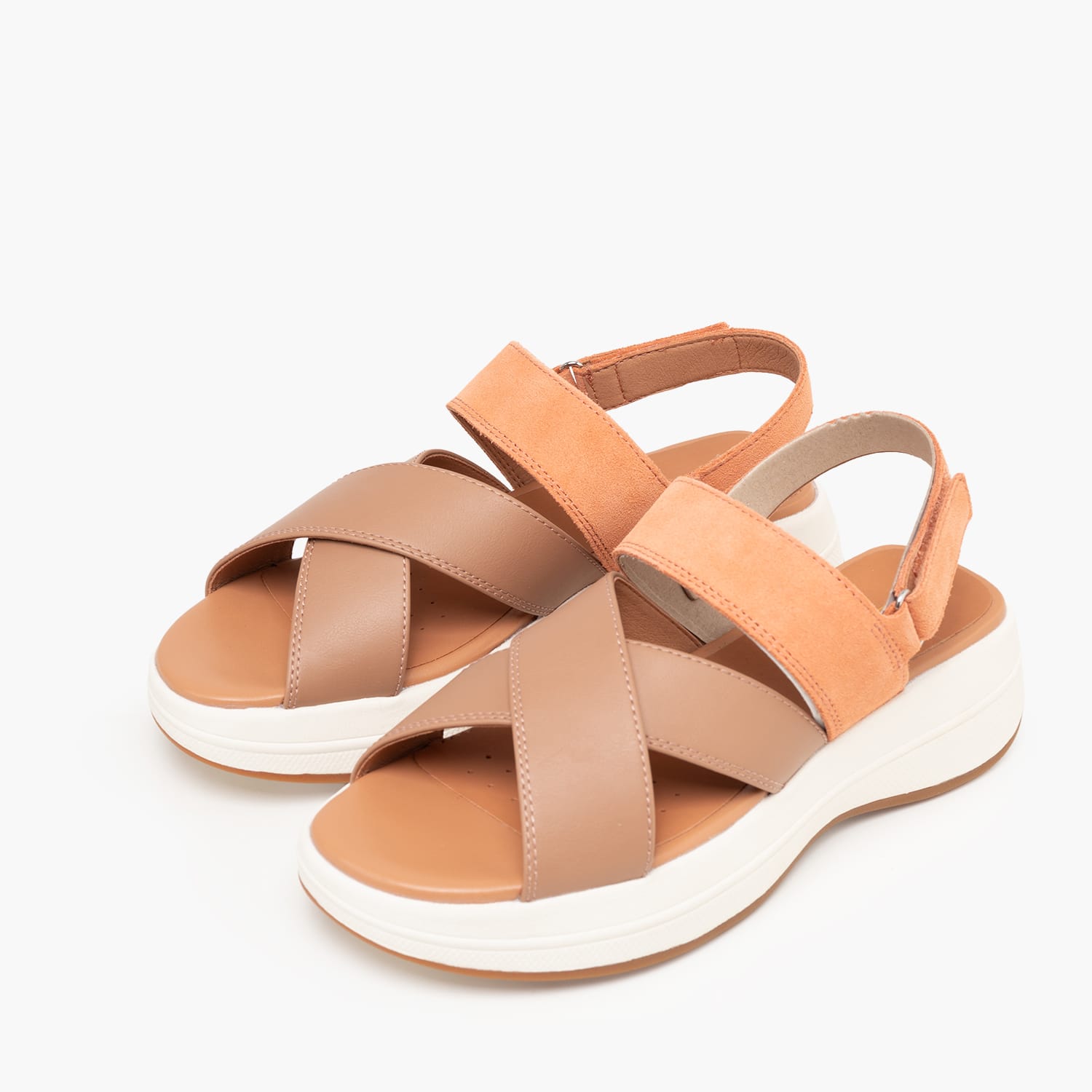 Geox Ecub.Spherica Γυναικεία Πλατφόρμα Χαμηλή