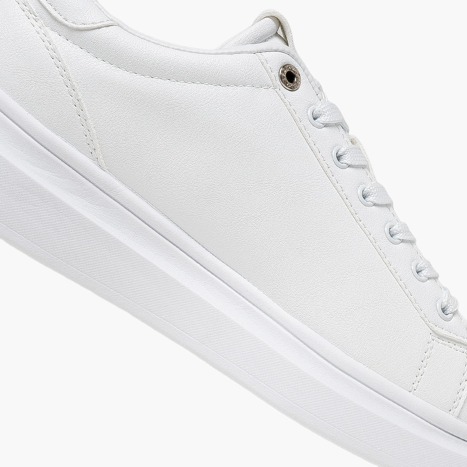 U.S. Polo Assn. Cody010B-White