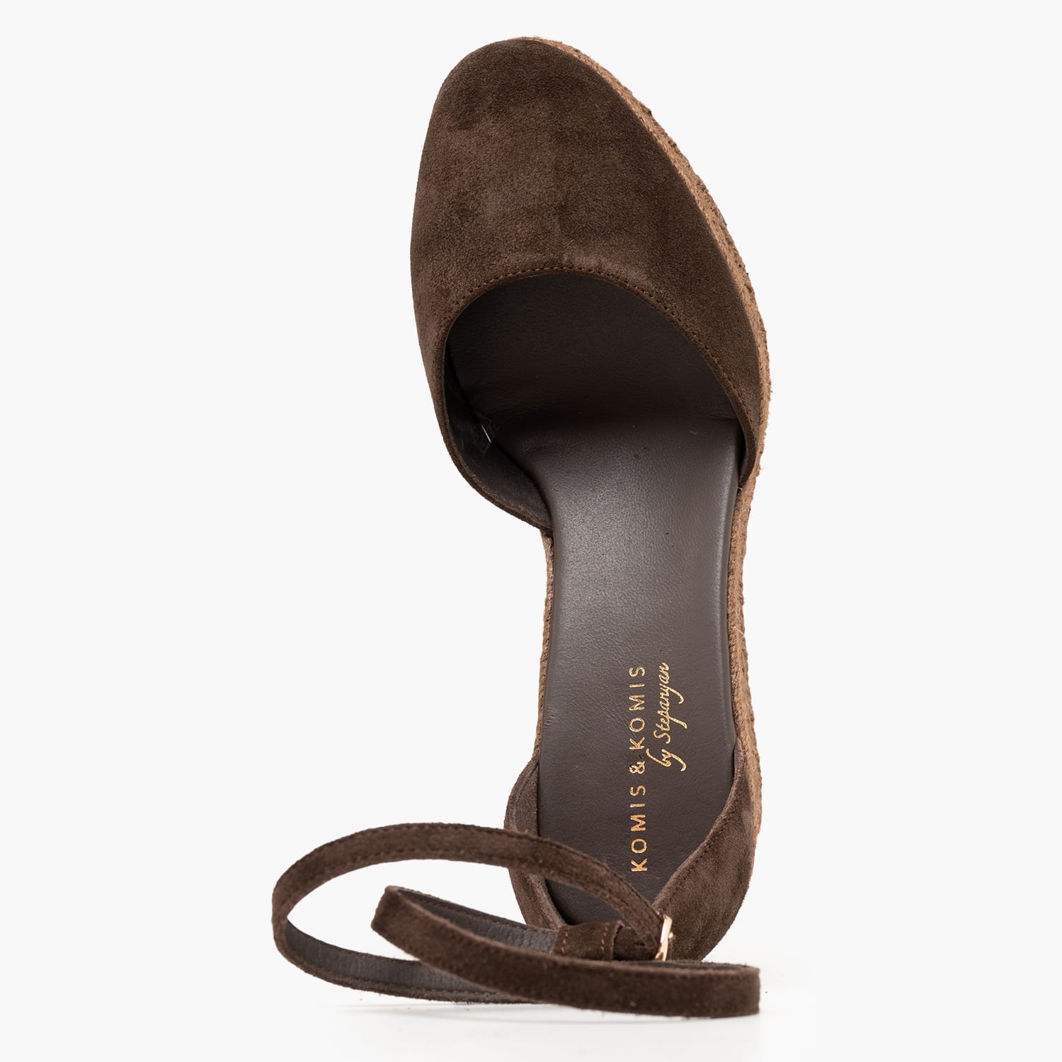 Komis and Komis E.104-Brown