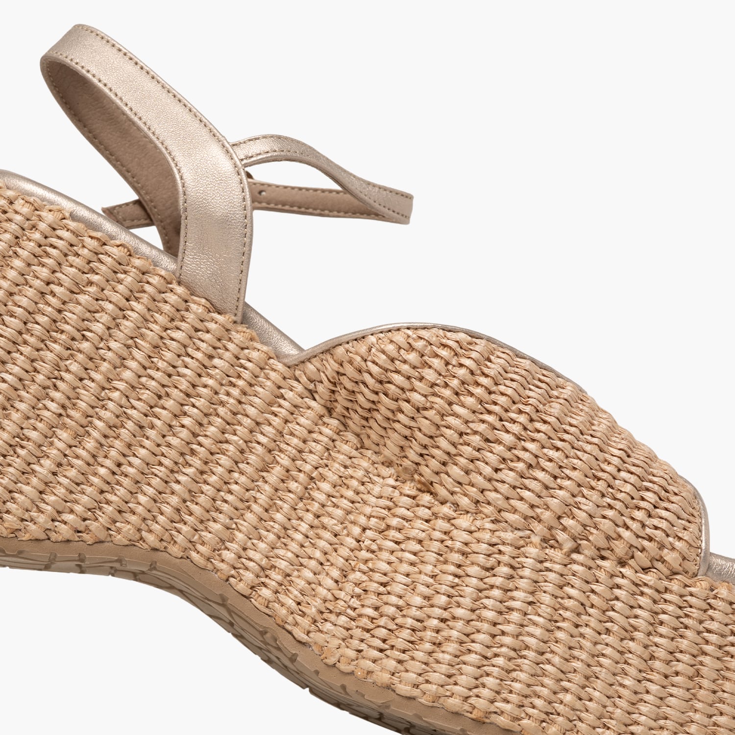 Komis and Komis E.202-Beige