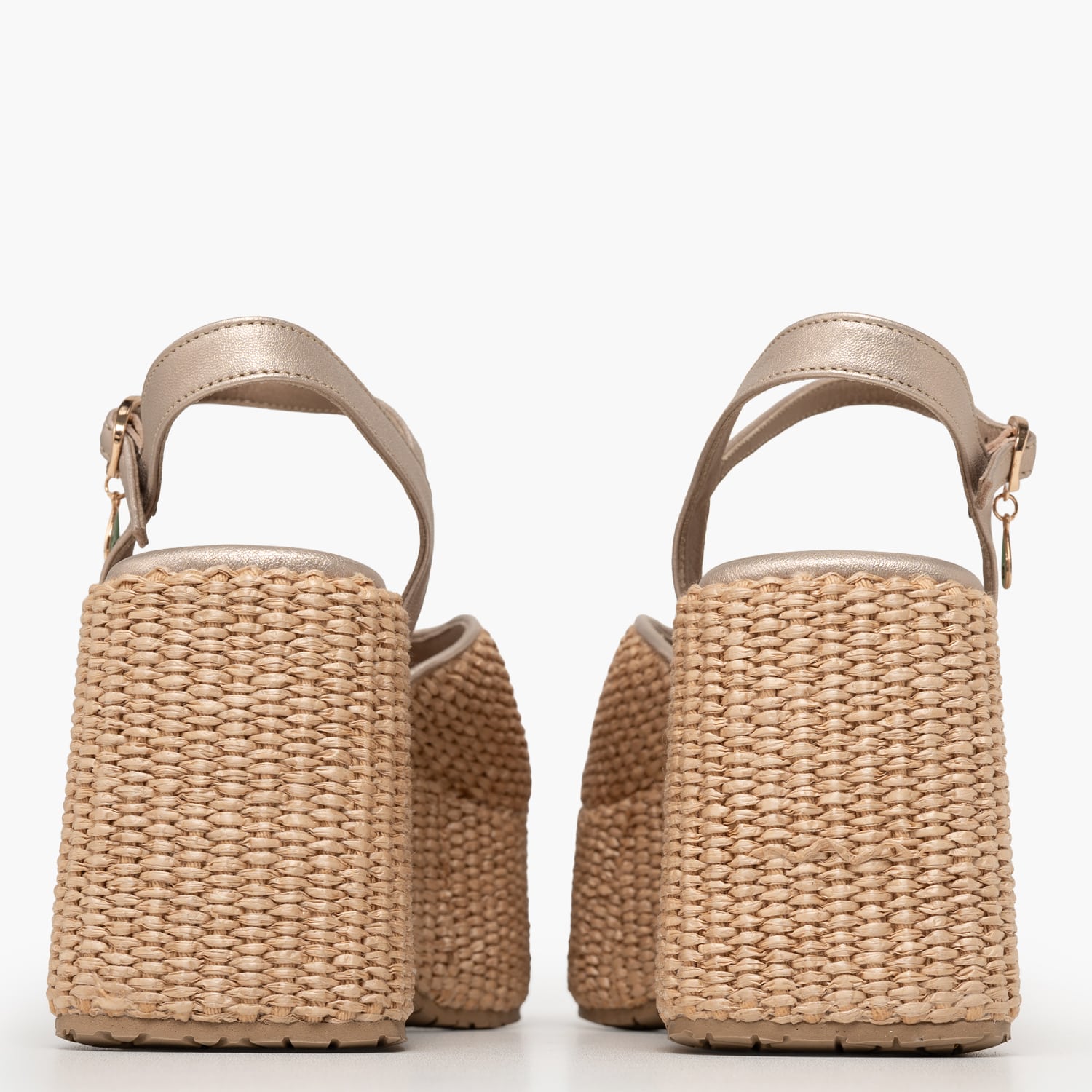 Komis and Komis E.202-Beige