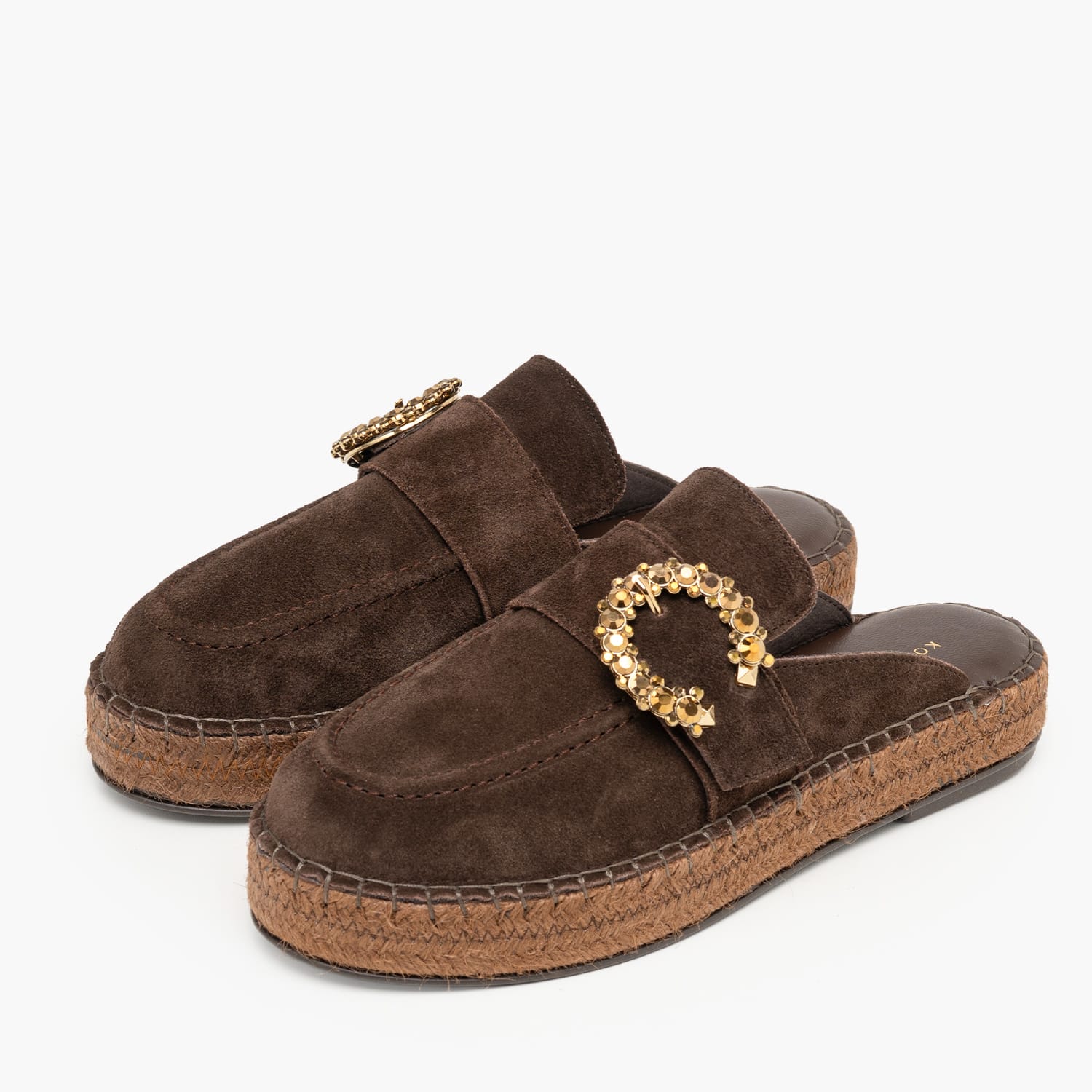 Komis and Komis E.57-Brown