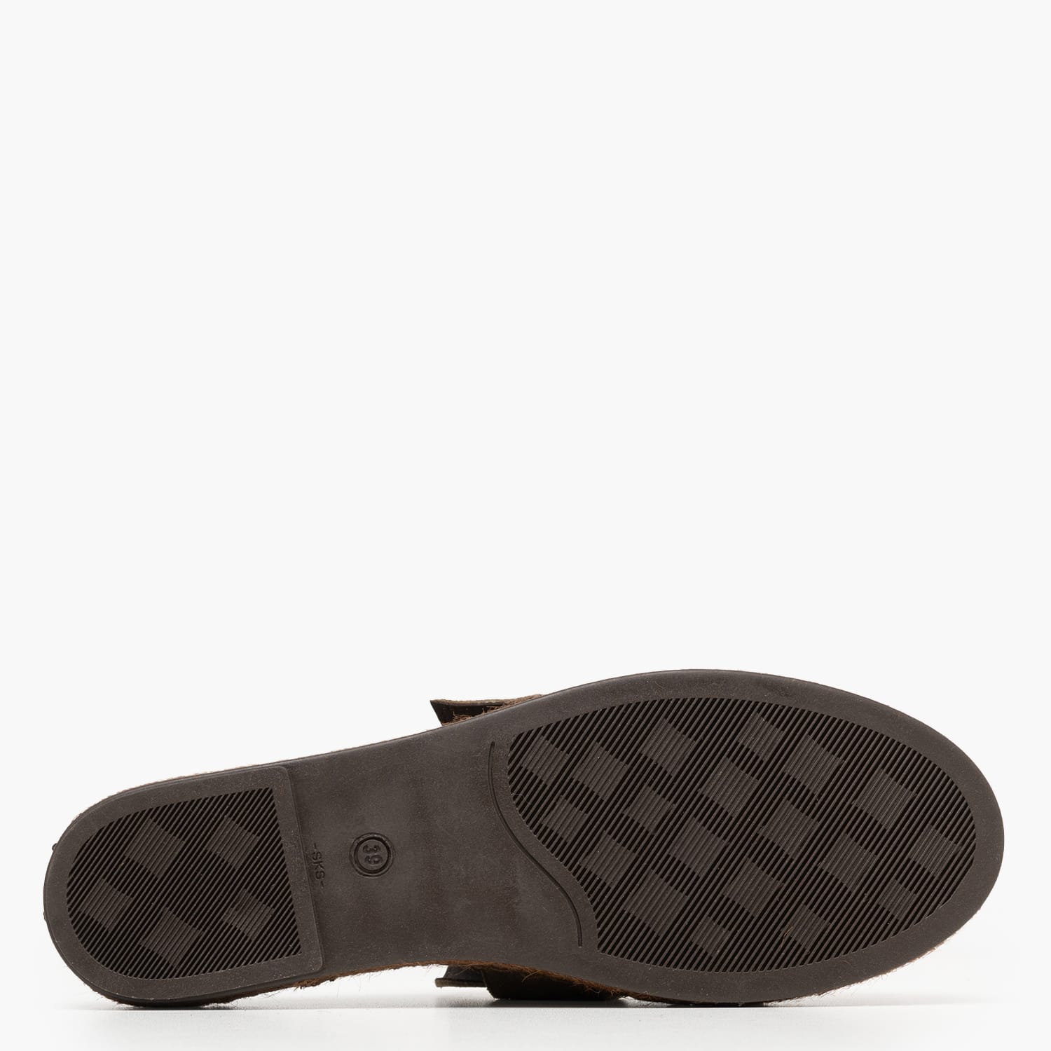 Komis and Komis E.57-Taupe