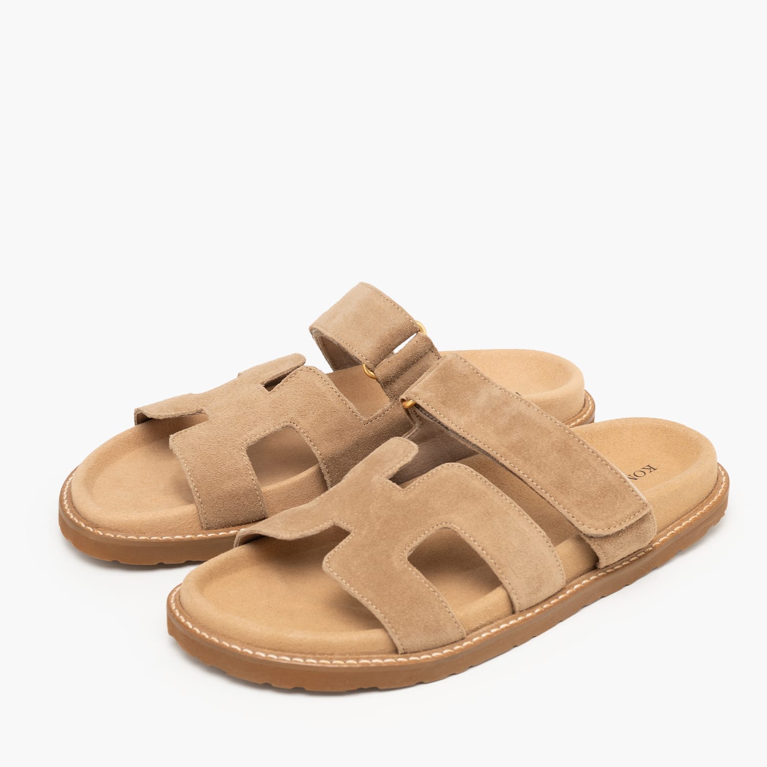 Komis and Komis E.6-Beige