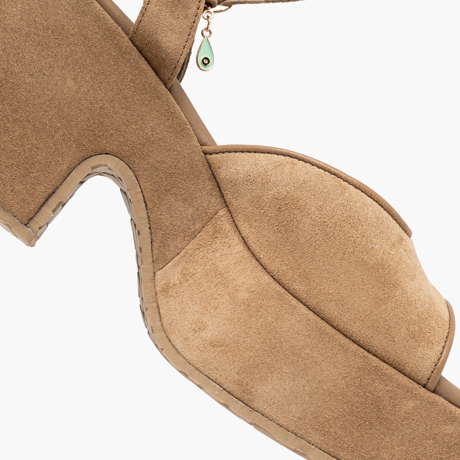 Komis and Komis E.804-Beige