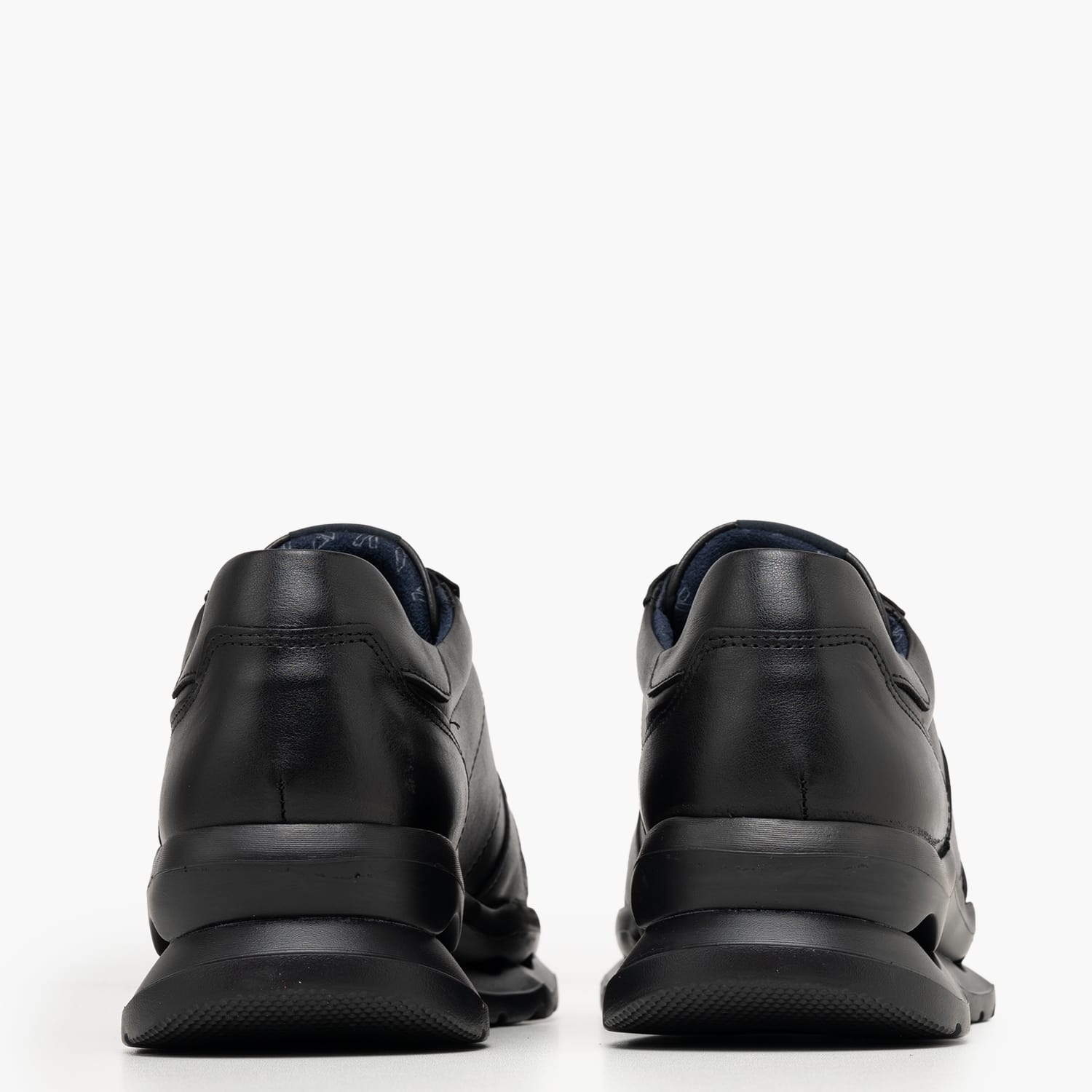 Callaghan 17824-Black