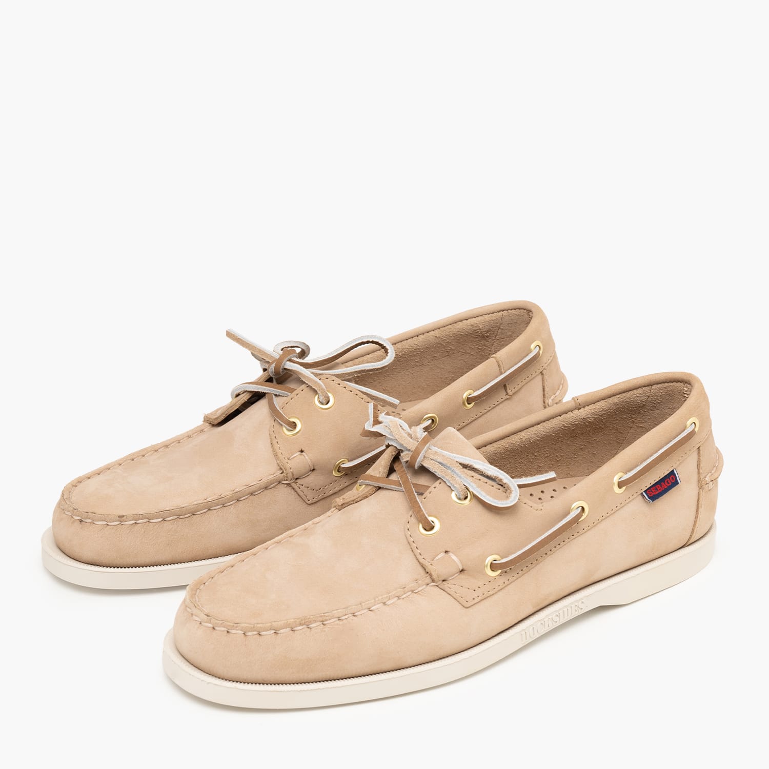 Sebago Dock.Port-Beige