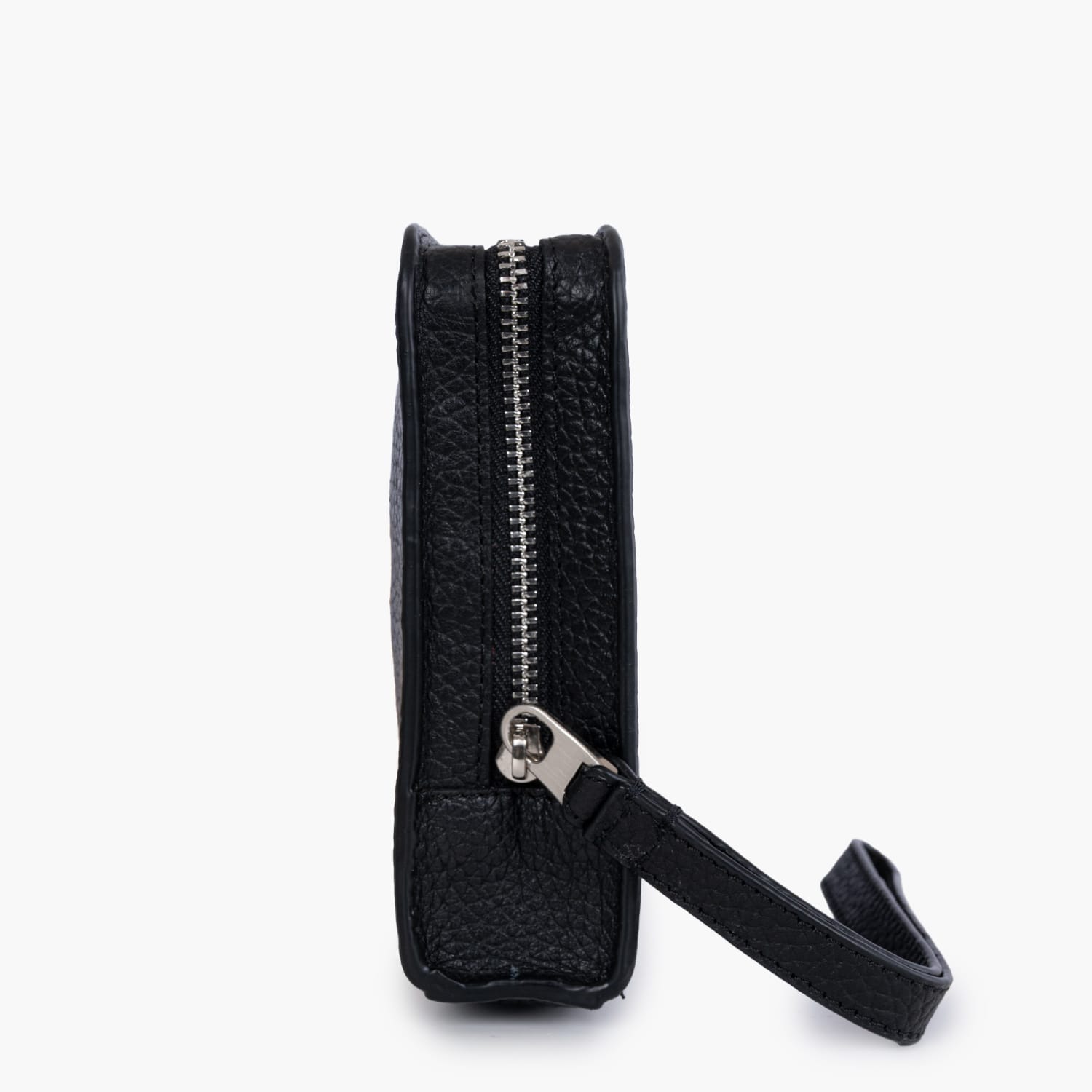 Calvin Klein Emboss.Pouch-Black