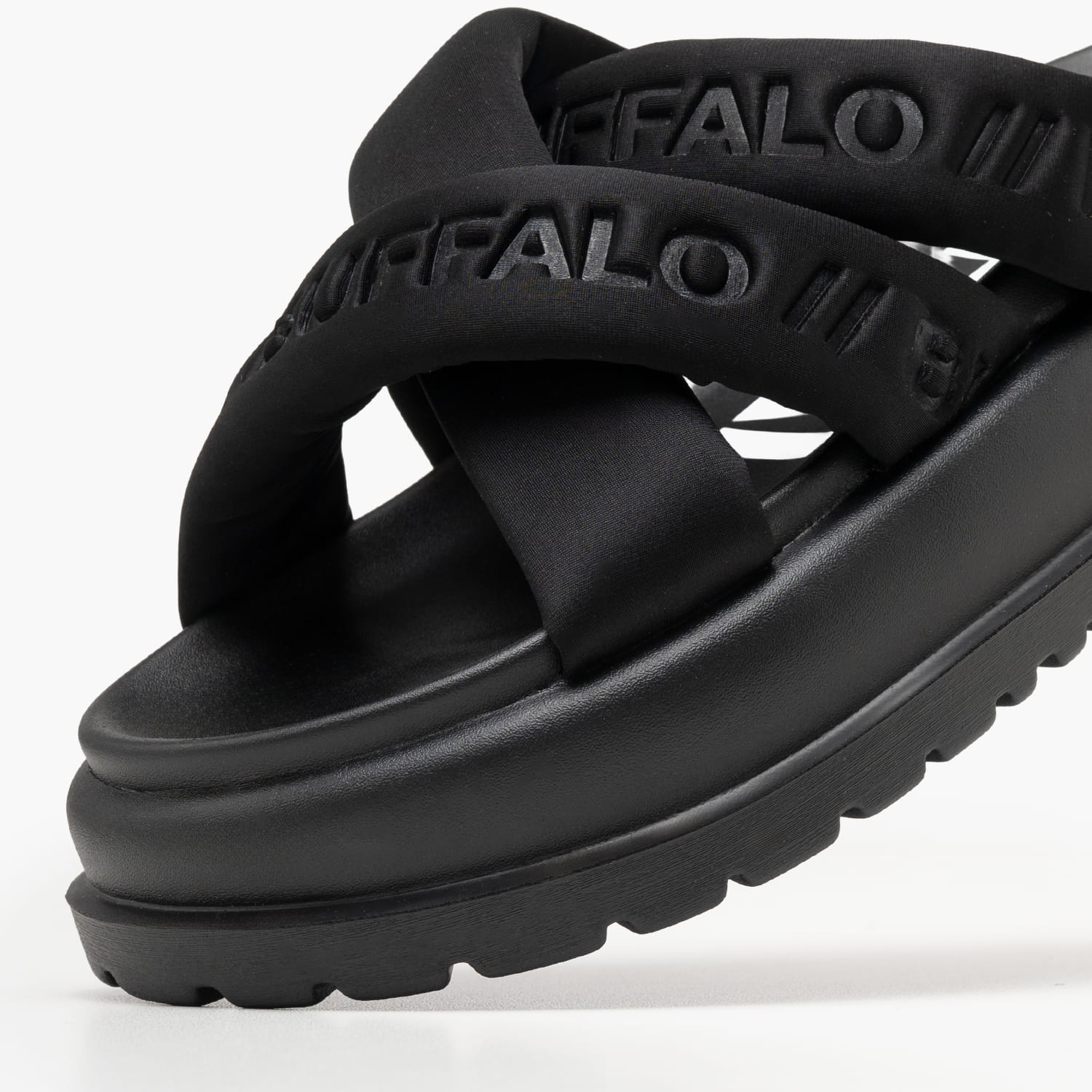 Buffalo Palma.Cross-Black
