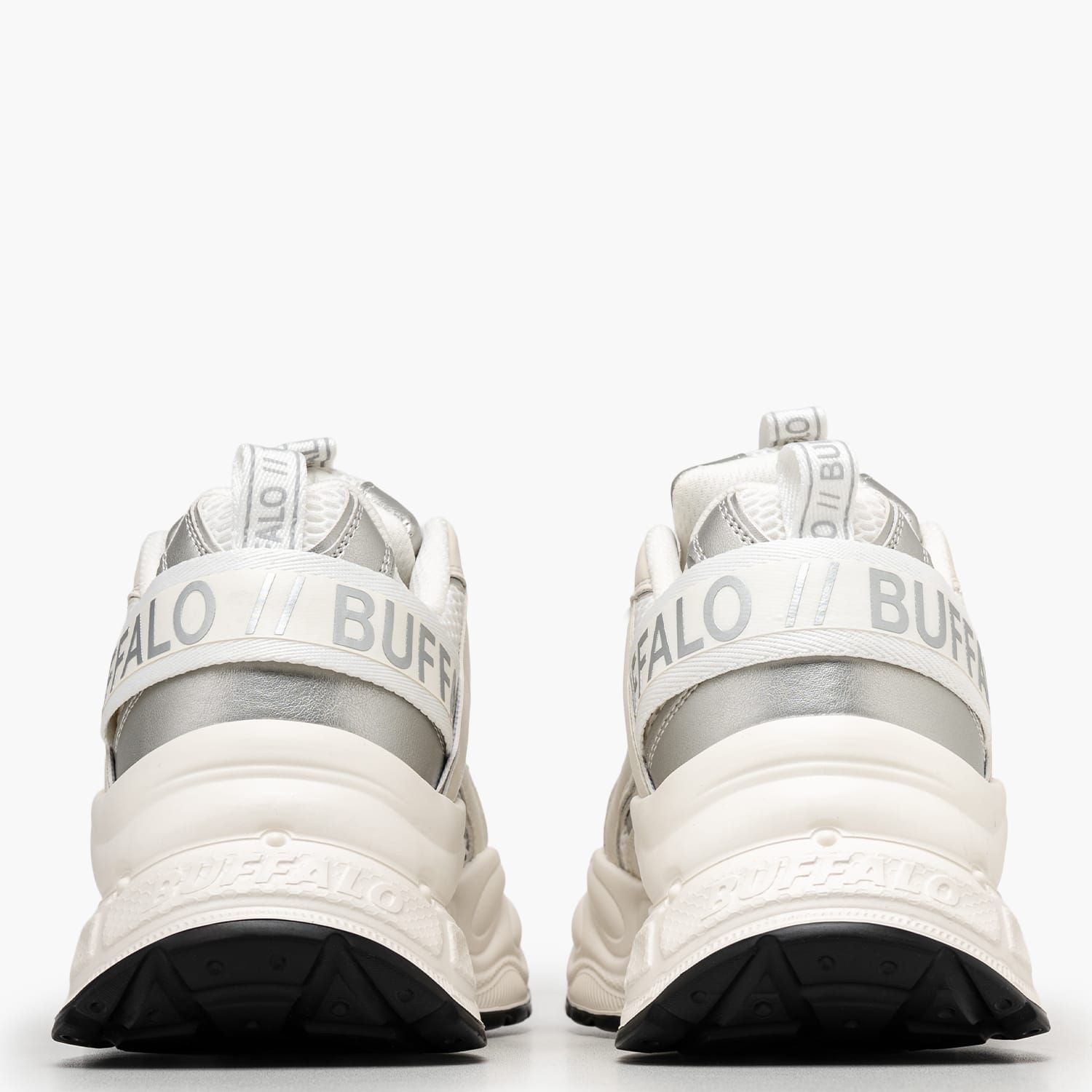 Buffalo Para-White