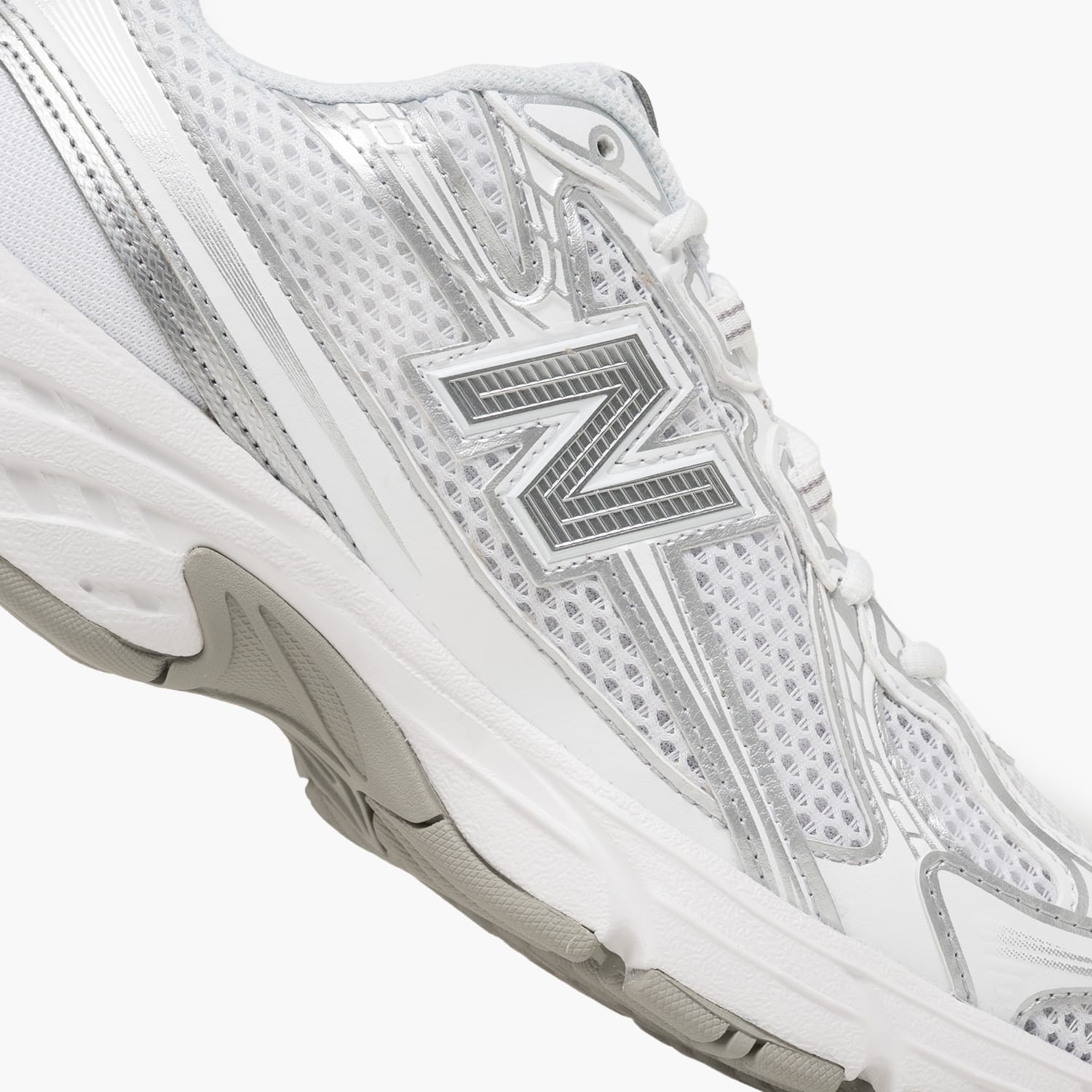 New Balance 740.Wh-White