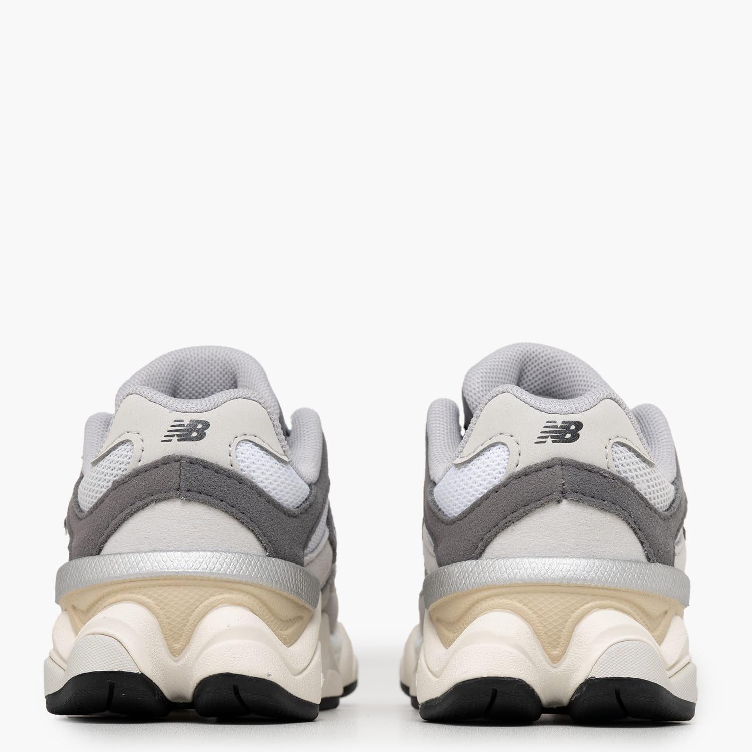 New Balance IV9060-Grey