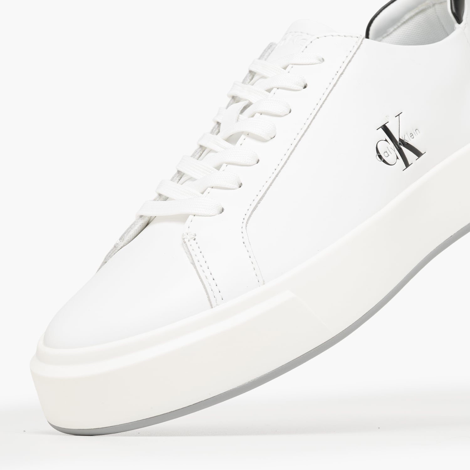 Calvin Klein Basket.Ml-White