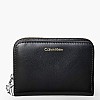 Calvin Klein Puller.Around-Black