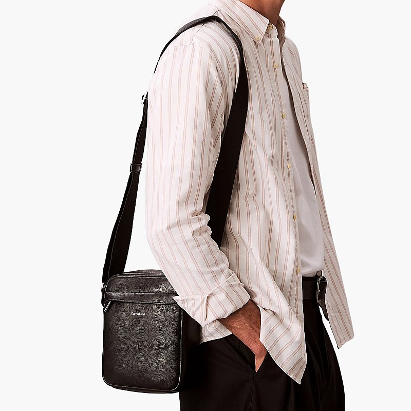 Calvin Klein Raised,Repo Ανδρική Τσάντα