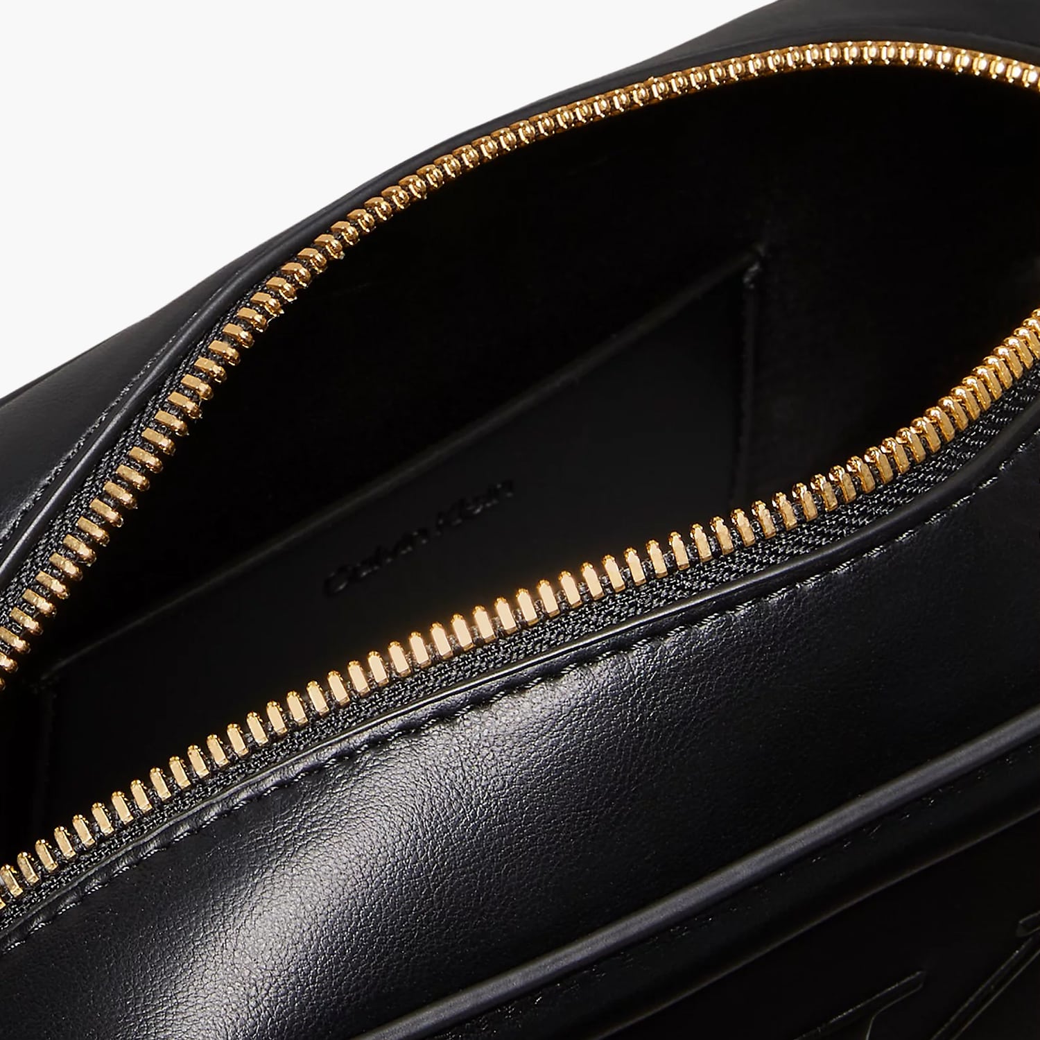 Calvin Klein Raised.Camera Γυναικεία Τσάντα