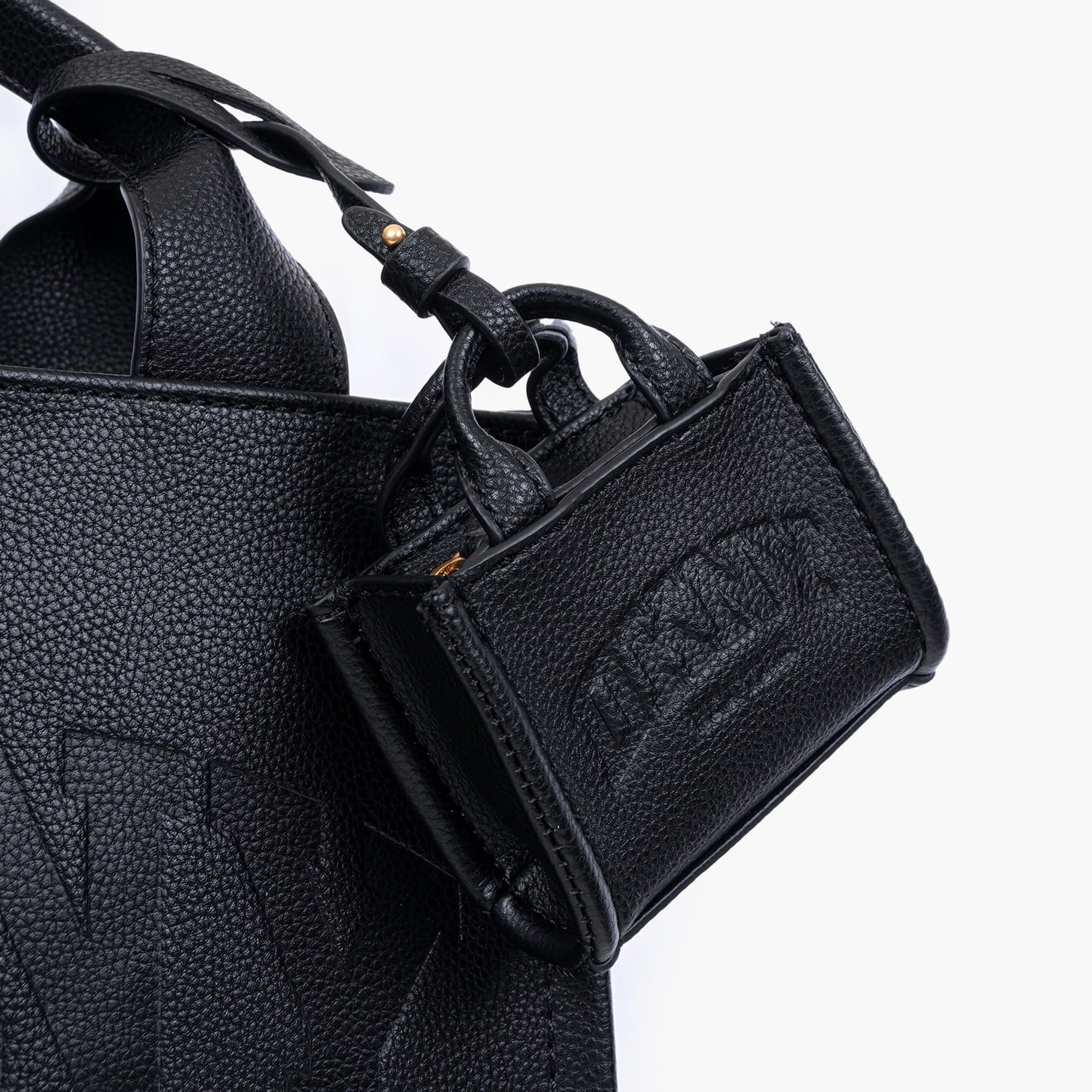 DKNY Hadlee.E-Black
