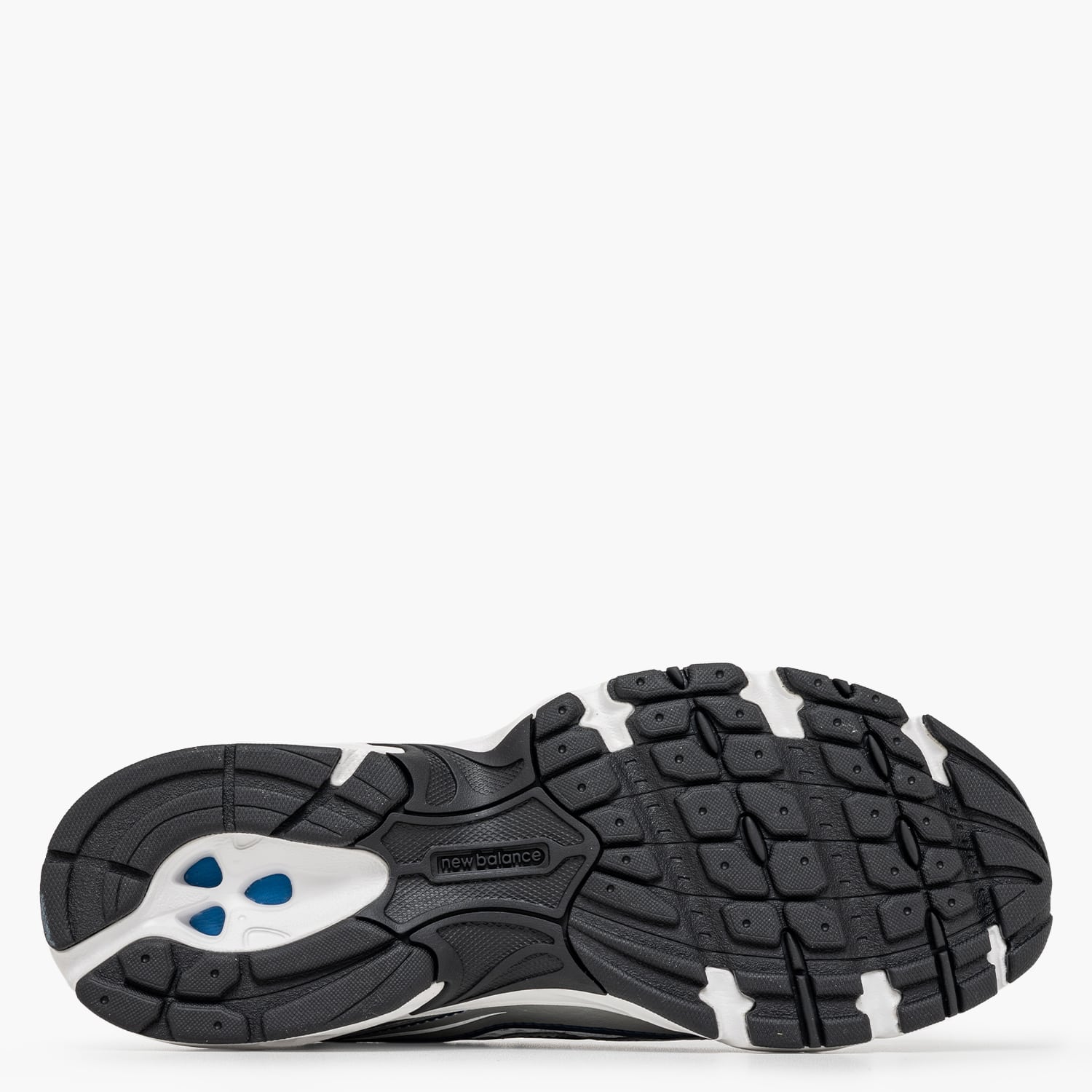 New Balance 740-White